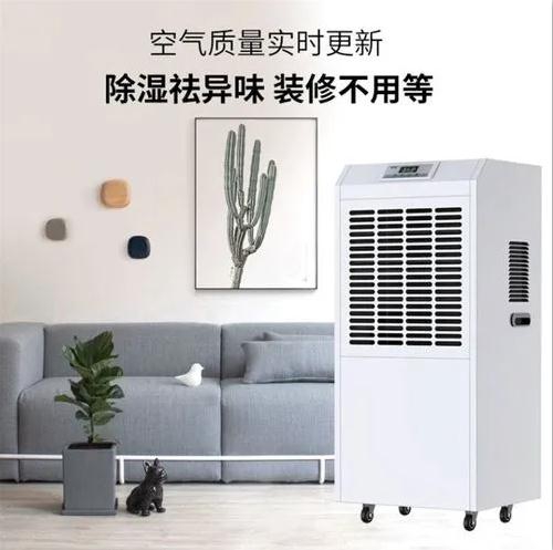今明濕冷天氣繼續，濕冷加持下，南方真的比北方冷！